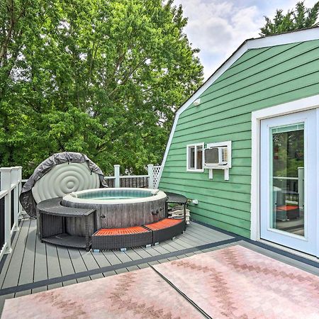 Epic Brunswick Apartment, Deck With Private Hot Tub! Exteriér fotografie