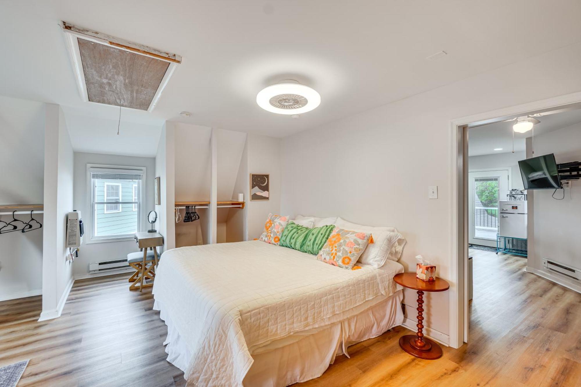 Epic Brunswick Apartment, Deck With Private Hot Tub! Exteriér fotografie